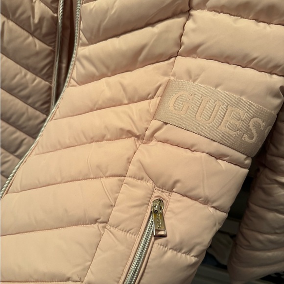 Guess jacket NWT !! - Picture 3 of 5